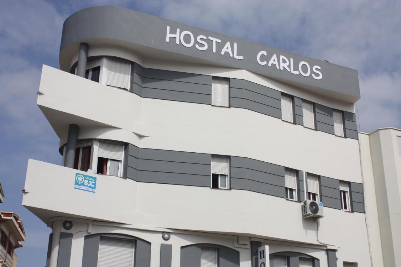 Hostal Carlos 2 Ла-Линеа-де-ла-Консепсьон Экстерьер фото